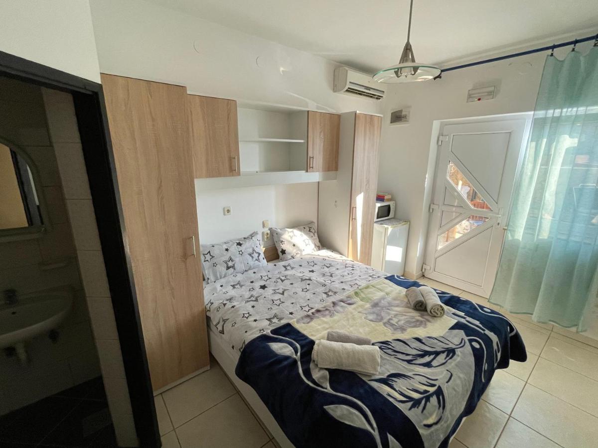 Apartmani Noelle Novi Vinodolski Exteriör bild