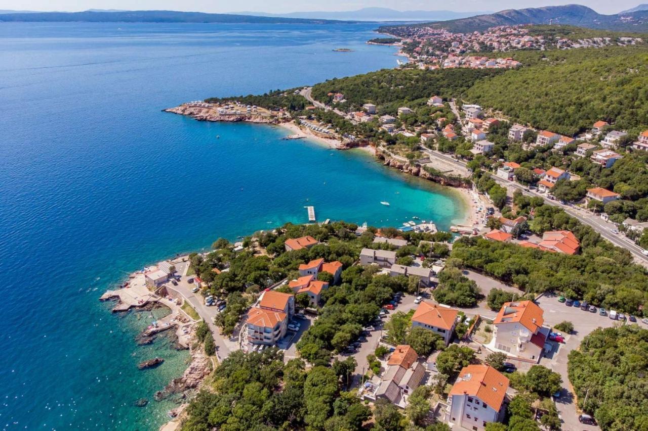 Apartmani Noelle Novi Vinodolski Exteriör bild